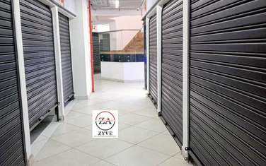 70 ft² Shop with Fibre Internet at Cbd