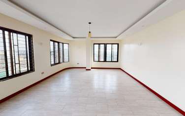 3 bedroom apartment for rent in General Mathenge