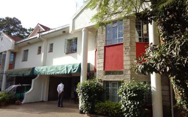5 Bed Townhouse with En Suite at Maziwa