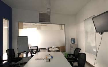 260 m² office for rent in Brookside
