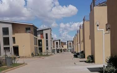 5 Bed Townhouse with En Suite at Muthama Access Road