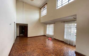 4 Bed Apartment with En Suite in Lavington