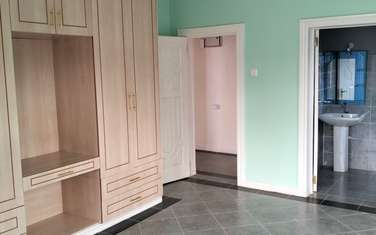 3 Bed House with En Suite at Olkeri Rd
