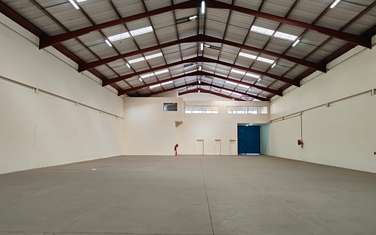 12,500 ft² Warehouse with Parking in Mombasa Road