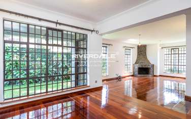 4 Bed Villa with En Suite in Westlands Area