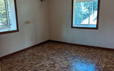 2 Bed Apartment with En Suite at Rhapta Road
