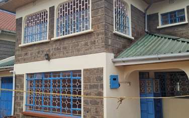 4 Bed House with En Suite at Membley