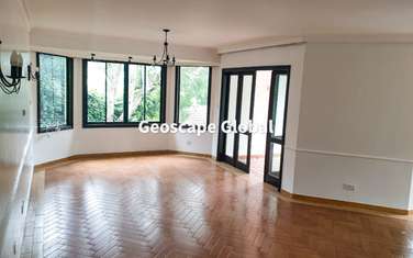 4 Bed Townhouse with En Suite in Spring Valley