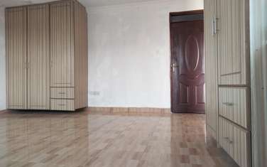 4 Bed House with En Suite in Kenyatta Road