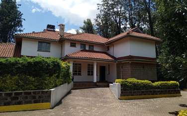 8 Bed House with En Suite at Mimosa