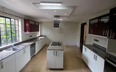4 Bed House with Garage at Lavington Green