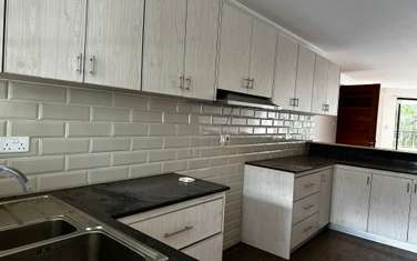 3 Bed Apartment with En Suite at Riverside
