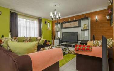 4 Bed House with En Suite in South B
