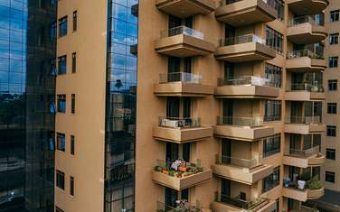 3 Bed Apartment with En Suite at 6Th Parklands Avenue