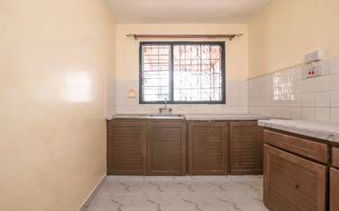 3 Bed Townhouse with En Suite in Ngumo Estate