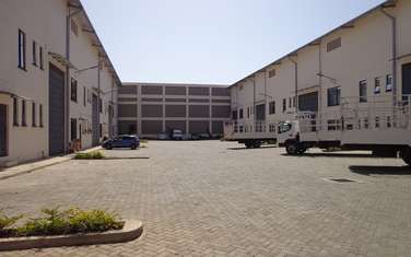 11,500 ft² Warehouse with Service Charge Included in Mombasa Road