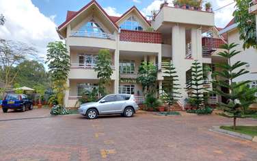 3 Bed Apartment with En Suite at Ndalat Road