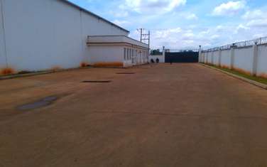 863 m² warehouse for rent in Thika Road