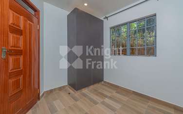 2 Bed House with Garden at Warai South