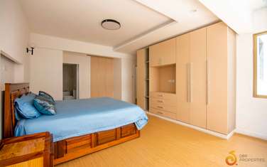 4 Bed Apartment with En Suite in Lavington