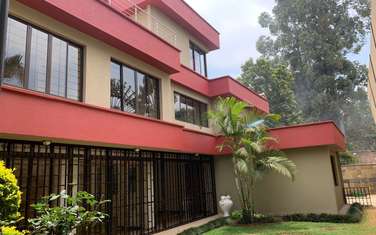 5 Bed Townhouse with En Suite at Lavington
