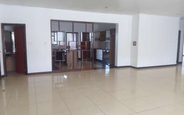 4 Bed Apartment with En Suite in Brookside
