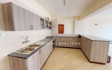 3 Bed Apartment with En Suite at Moutain View