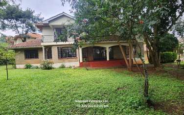 5 Bed House with En Suite in Runda