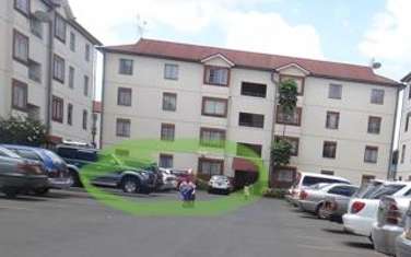 3 Bed Apartment with En Suite at Nyayo Estate