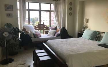 Furnished 1 Bed Apartment with Parking at Hendred Avenue