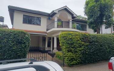 4 Bed Townhouse with En Suite at Brookside Estate