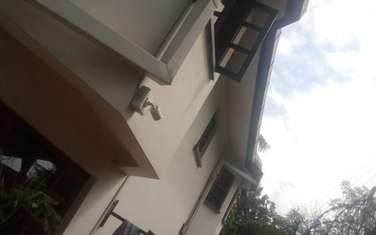 400 m² commercial property for rent in Kilimani
