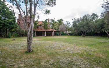 5 Bed Villa with En Suite in Karen