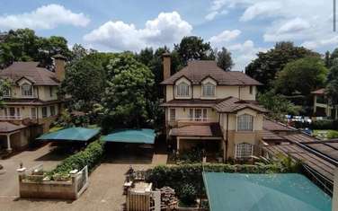 5 Bed Townhouse in Lavington