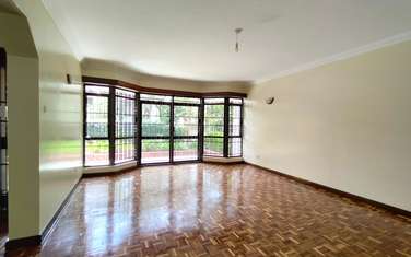5 Bed Townhouse with En Suite in Lavington