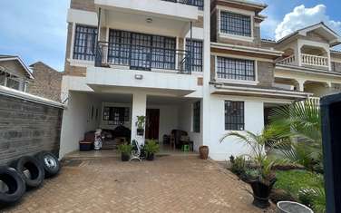 6 Bed Townhouse with En Suite in Langata