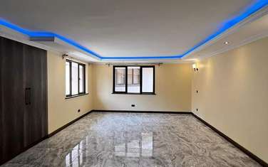 5 Bed Townhouse with En Suite at Kanjata Road