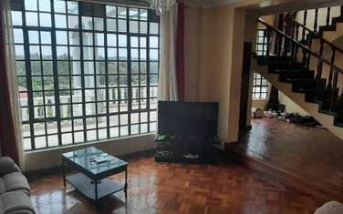 5 Bed Townhouse with En Suite at Kerarapon Drive