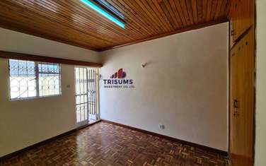 4 Bed Townhouse with En Suite in Brookside