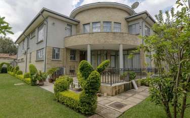 5 Bed House with En Suite at Mimosa Road