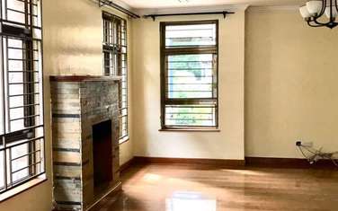 5 Bed Townhouse with En Suite in Lavington