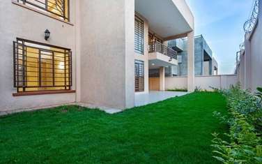 4 Bed Townhouse with En Suite at Ngong