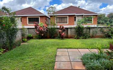 5 Bed Townhouse with Garage in Spring Valley