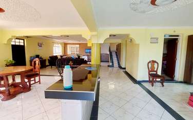 6 Bed House with Garden in Membley
