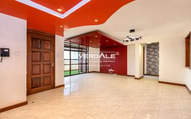 3 Bed Apartment with En Suite in Parklands