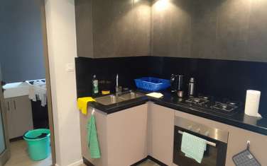 Furnished 2 Bed Apartment with En Suite in Redhill