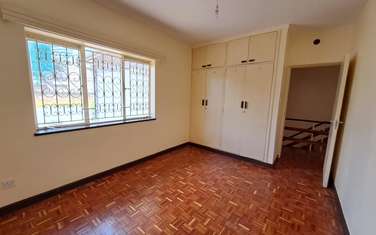 5 Bed House with En Suite at Off Unep Avenue