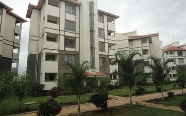 2 Bed Apartment with En Suite at Thome