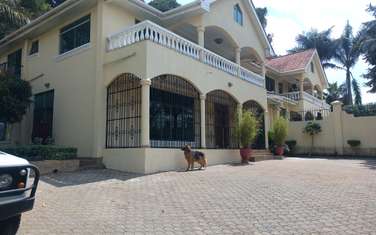 4 Bed Townhouse with En Suite at Lavington Green