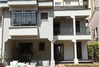 4 Bed House with En Suite at Westlands